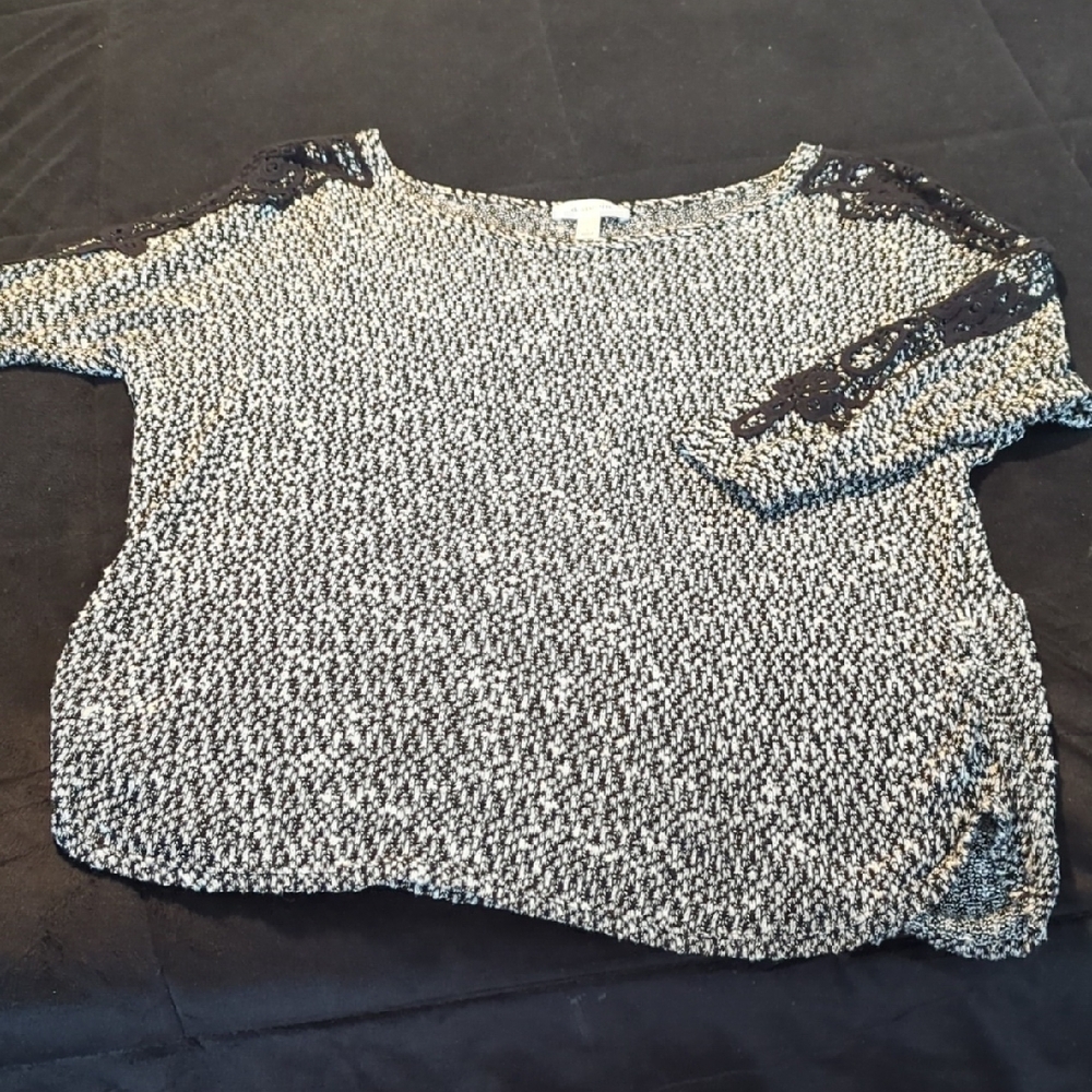 Dress barn Chic Black and White Knit Sweater with Lace Accents